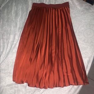 H&M pleated midi toaster brown/orange skirt 🧡🤎